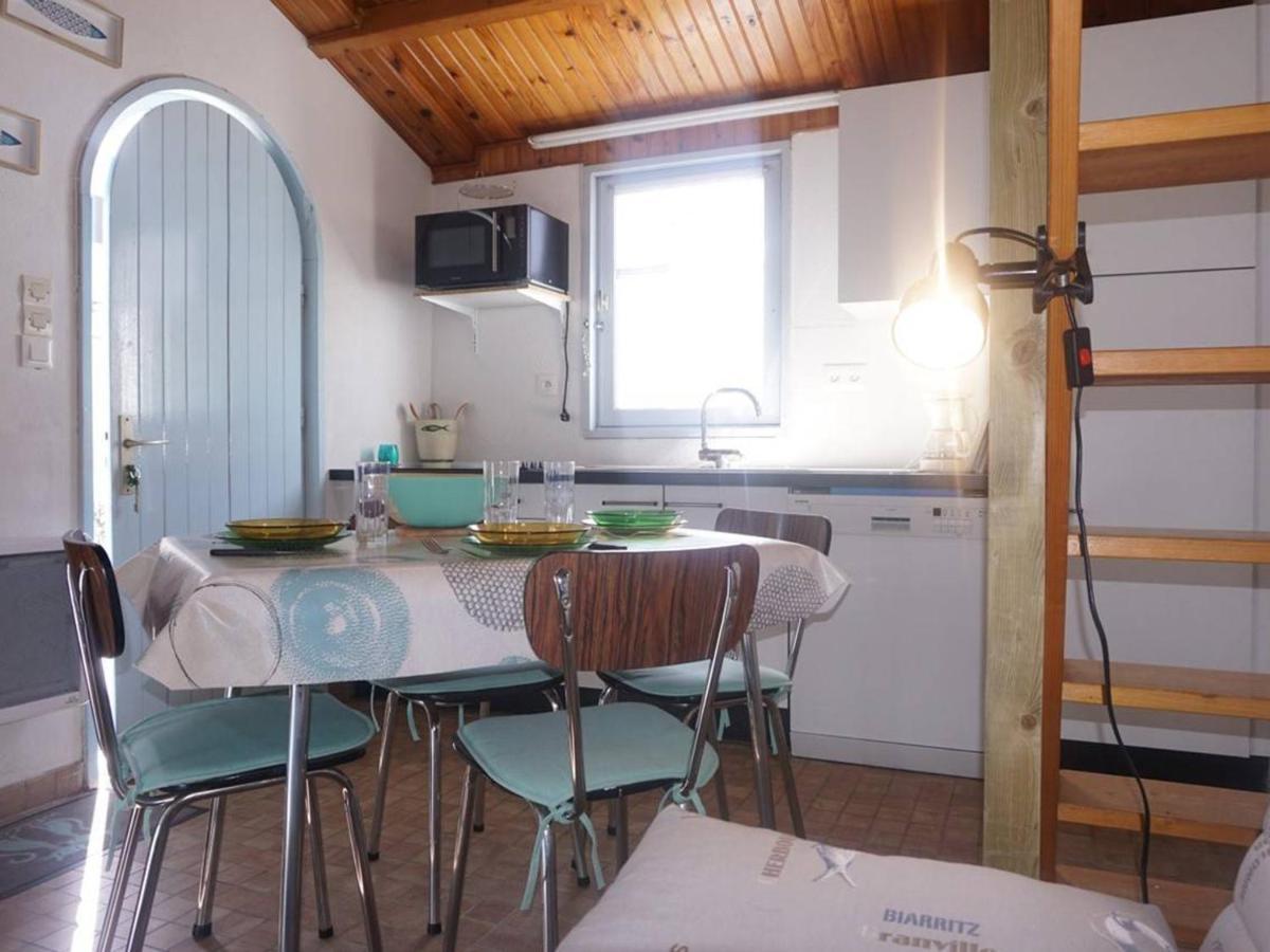 Studio Mezzanine A 200M Du Port Et De La Plage, Cour Privative, Parfait Pour 3 Personnes - Fr-1-224B-564 Noirmoutier-en-l'Ile Kültér fotó